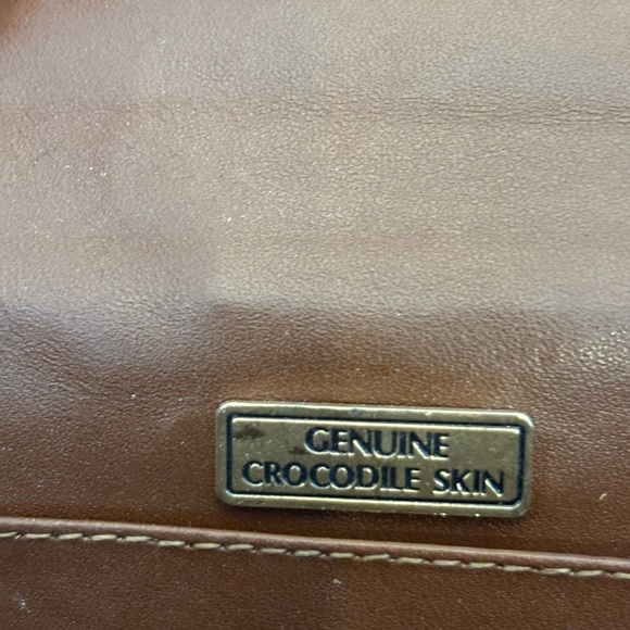 Crocodile Petite Handbag - Picture 10 of 10